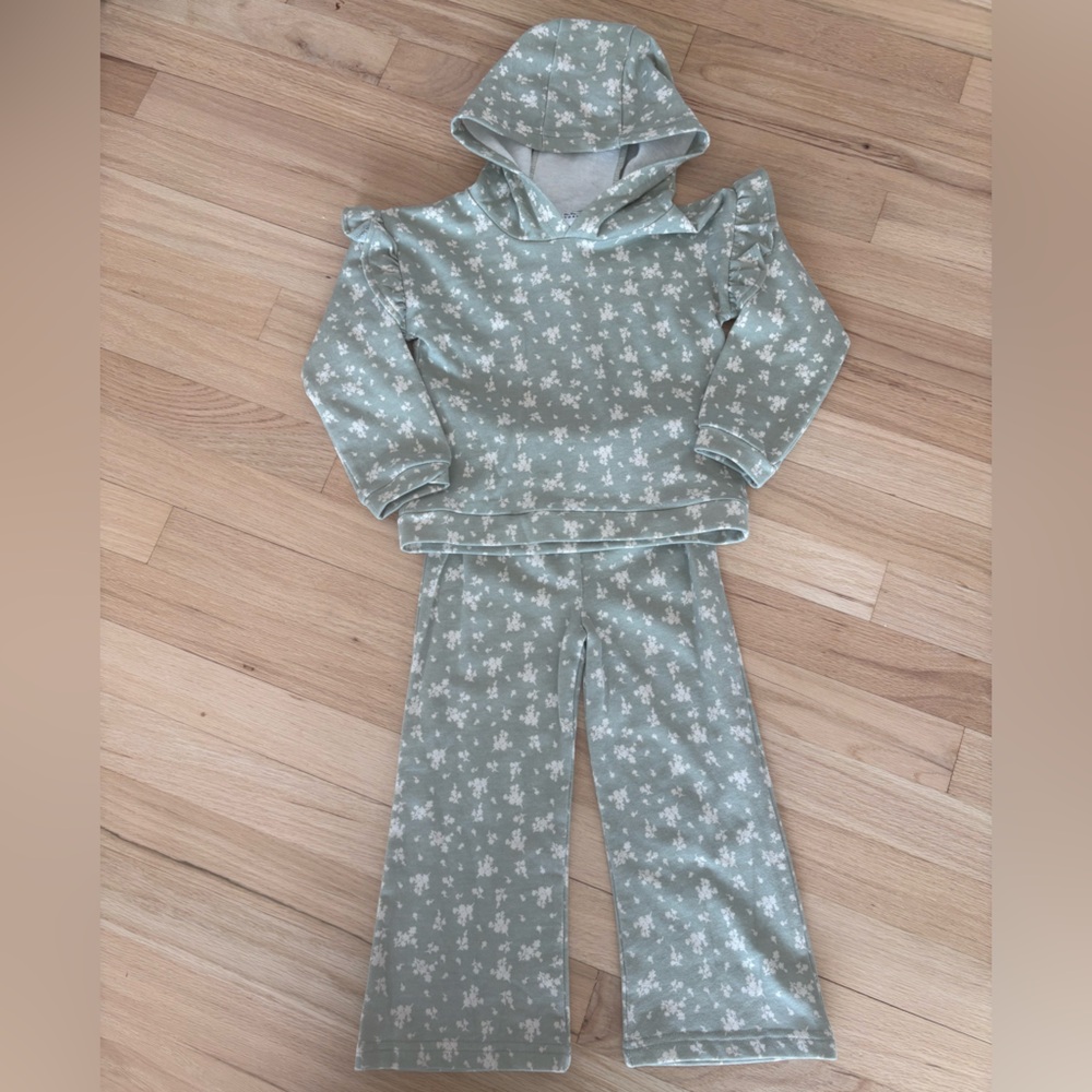 NWOT Nicole Miller Toddler Matching Set